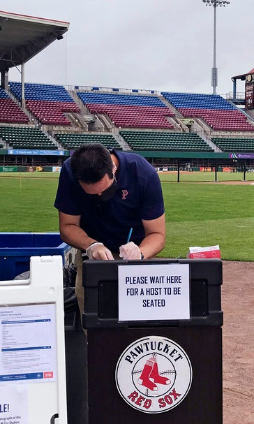 PawSox offer taste of baseball with 'Dining on the Diamond'